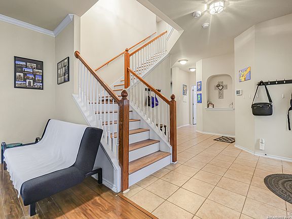 5th image of 4510 Darien Vista