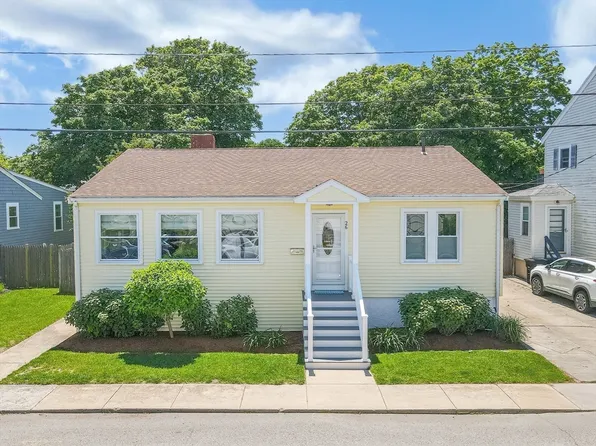 26 C St, Hull, MA 02045