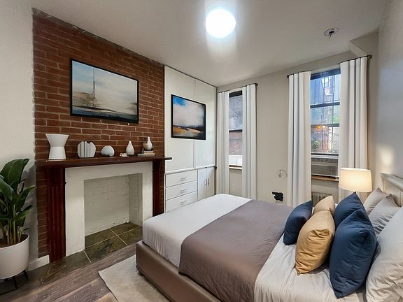 3rd image of 248 W 20th St APT 1R