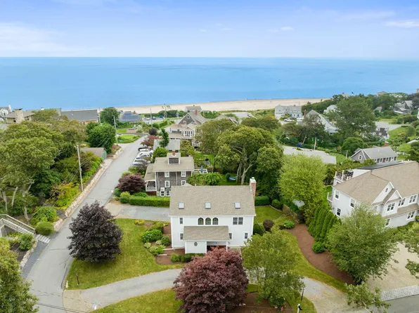492 Williston Road, Sagamore Beach, MA 02562