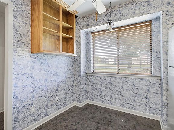 5th image of 801 W Russell Ave APT 103