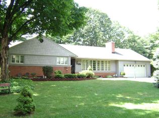 132 Fernbank Ave, Delmar, NY 12054