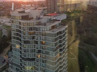 3 Rowntree Rd #2111, Toronto, ON M9V 5G8