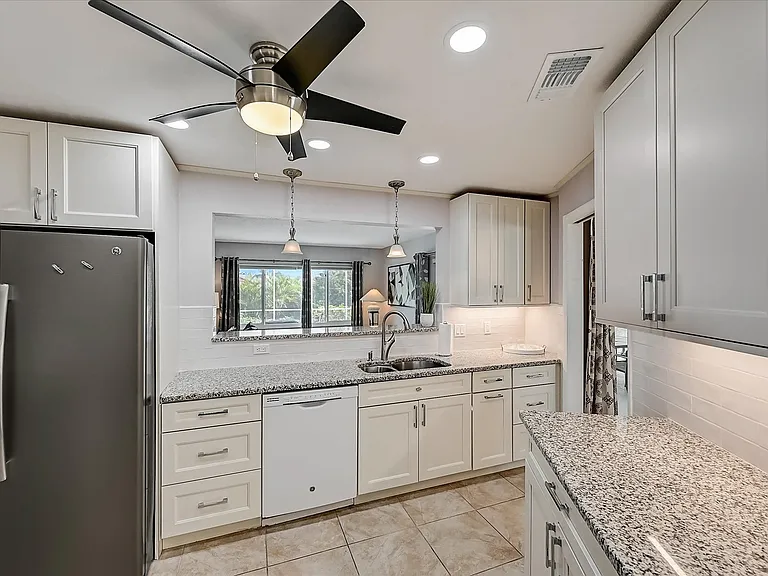 10 Stone Mountain Blvd — Photo 10