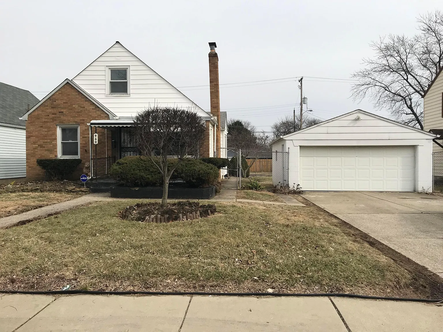 960 Bulen Ave photo 1