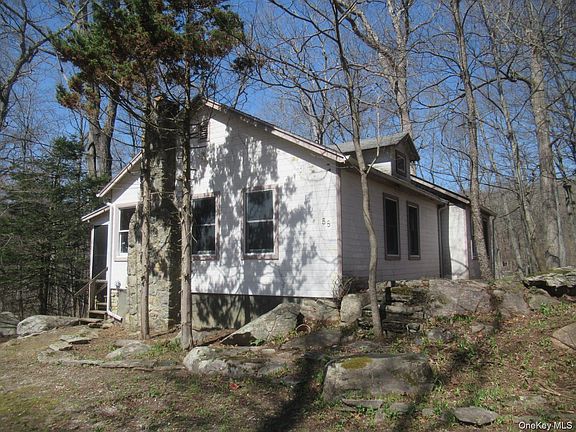 3rd image of 58 Hillside Drive