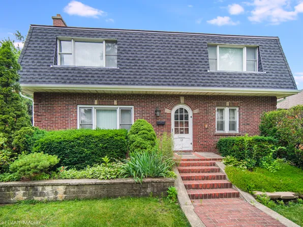 12 Elmore St, Park Ridge, IL 60068