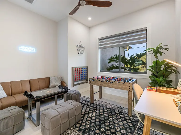 805 Padua Ct — Photo 31