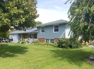 1046 9th Ave, Belvidere, IL 61008