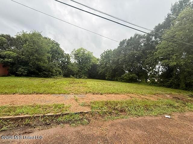 2nd image of Earl St Lot 5