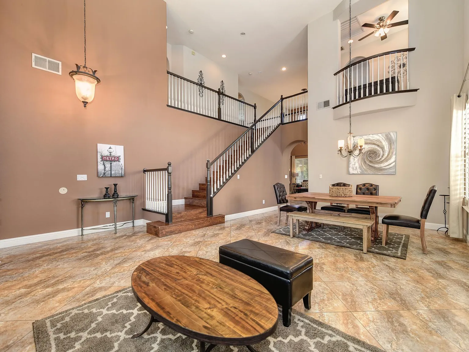 4709 Wyndview Dr — Photo 2