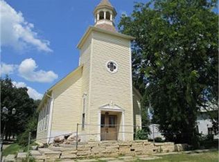 208 W 5th St, Woodward, IA 50276