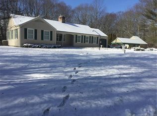 35 Mystic Rd, North Stonington, CT 06359