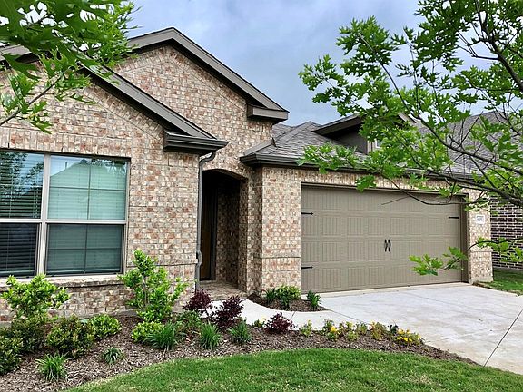 2nd image of 3609 Venetian Ct