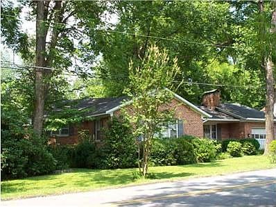 2nd image of 115 Schaefer Ct