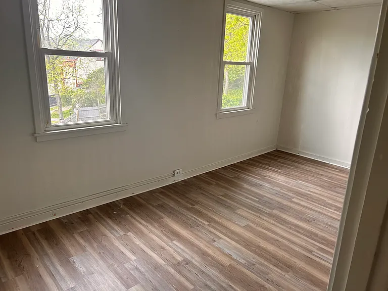 2778 Mount Troy Rd — Photo 12