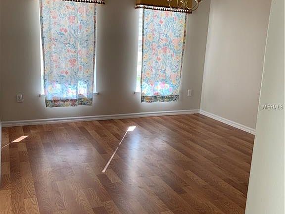 3rd image of 1101 Normandy Dr