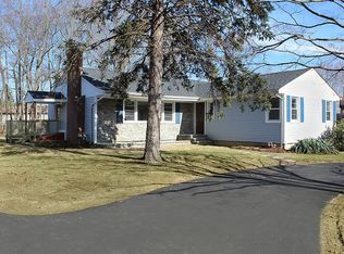 265 Cuba Hill Rd, Huntington, NY 11743