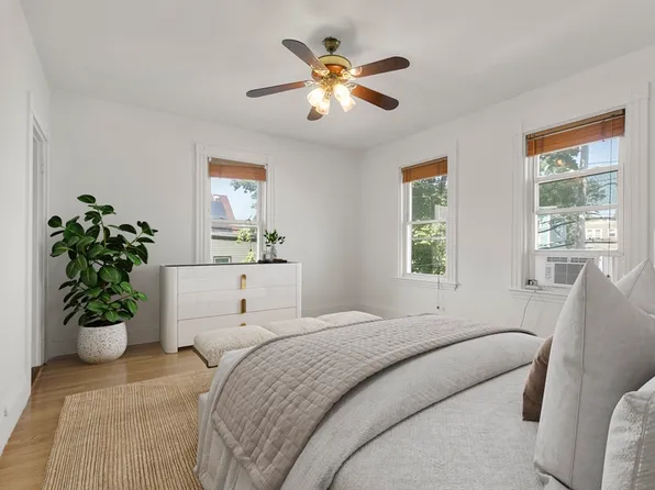 44 Evans St, Dorchester, MA 02124