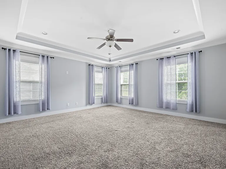 414 Hamlet Cir — Photo 19