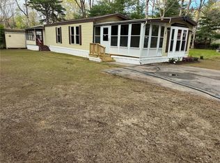 6 Hide Away St, Coventry, RI 02816