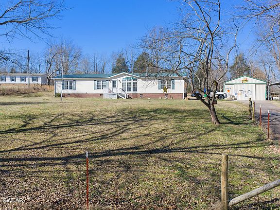 4th image of 419 Hughes Rd E