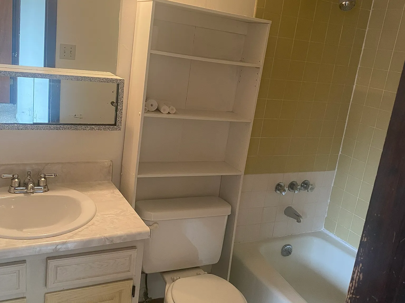 1 bed, $1,050 — Photo 3