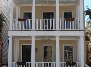 111 Ionsborough St, Mount Pleasant, SC 29464