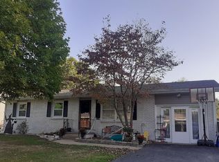 3309 Clearview Ave, Godfrey, IL 62035