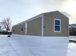 1120 Smylie Rd, Douglas, WY 82633