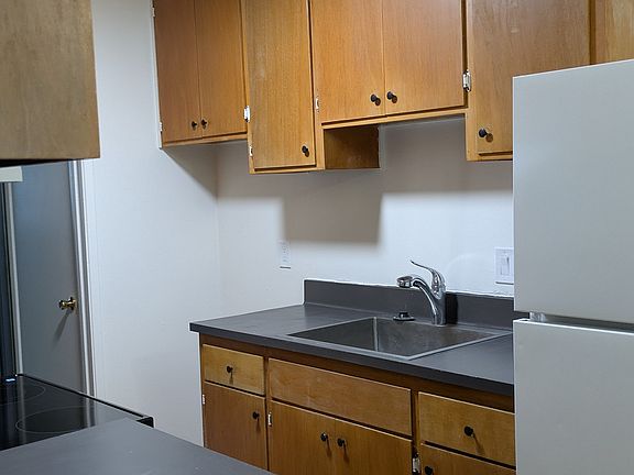 4th image of 125 E Lewelling Blvd APT 12