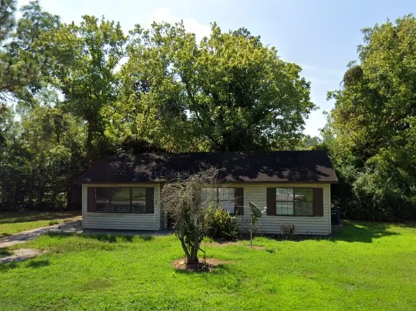 105 Little Ct, Plymouth, NC 27962