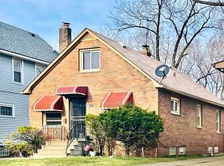 1425 E 176th St, Cleveland, OH