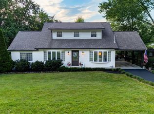 113 Cumberland View Dr, Oak Ridge, TN 37830