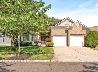 122 Ridgway Dr, Bordentown, NJ 08505