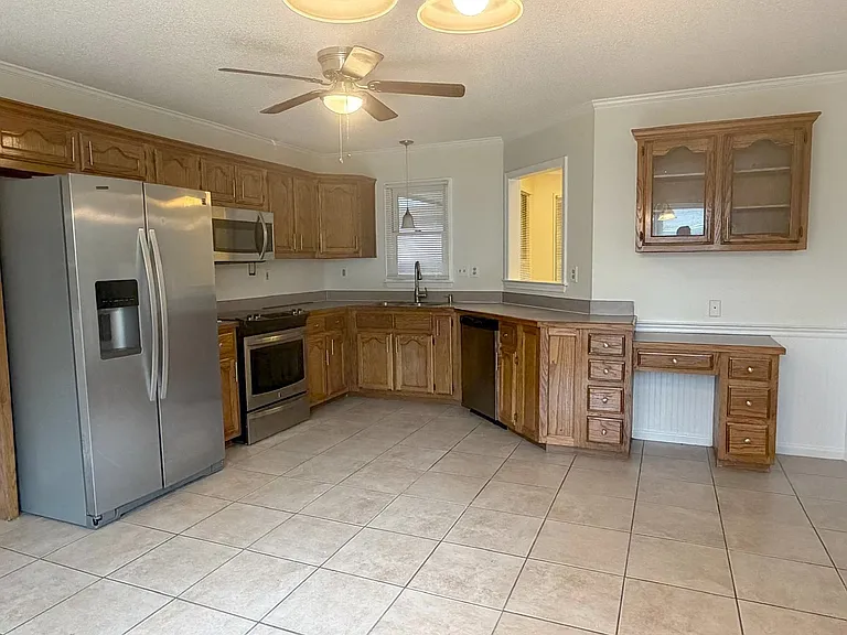 7472 Hedgington Dr — Photo 7