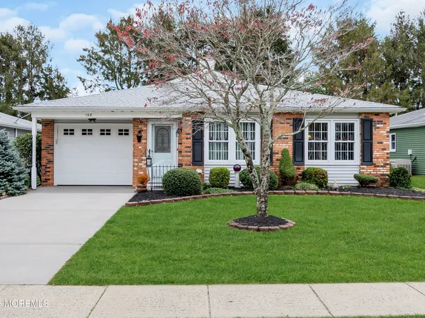 198 Lions Head Boulevard S, Brick, NJ 08723