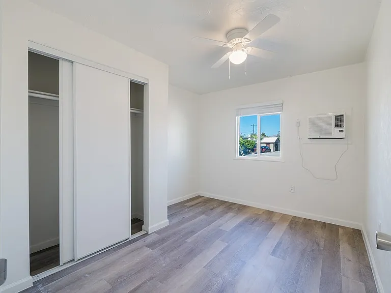4144 E Lee St — Photo 11