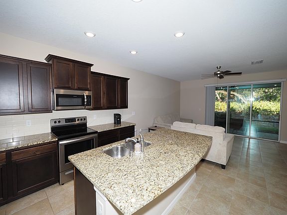 5th image of 2503 Midnight Pearl Dr #1