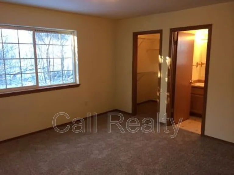 732 S Altamont St — Photo 6