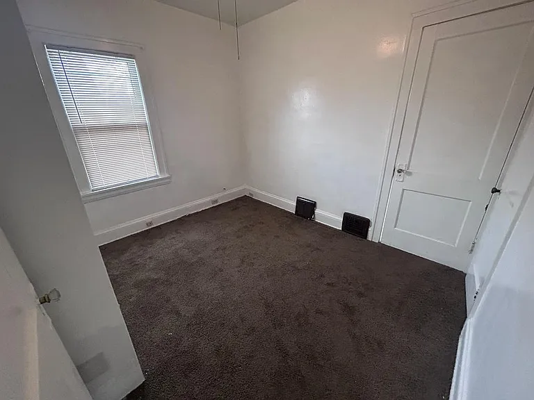 3407 Altamont Ave #2 — Photo 8