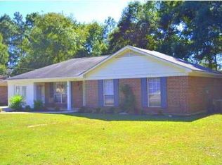 6881 Forest Glenn Ct, Irvington, AL 36544