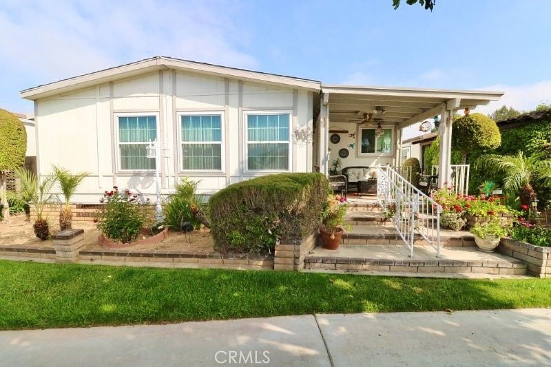 1st image of 1346 W Clear Lake Pl #70