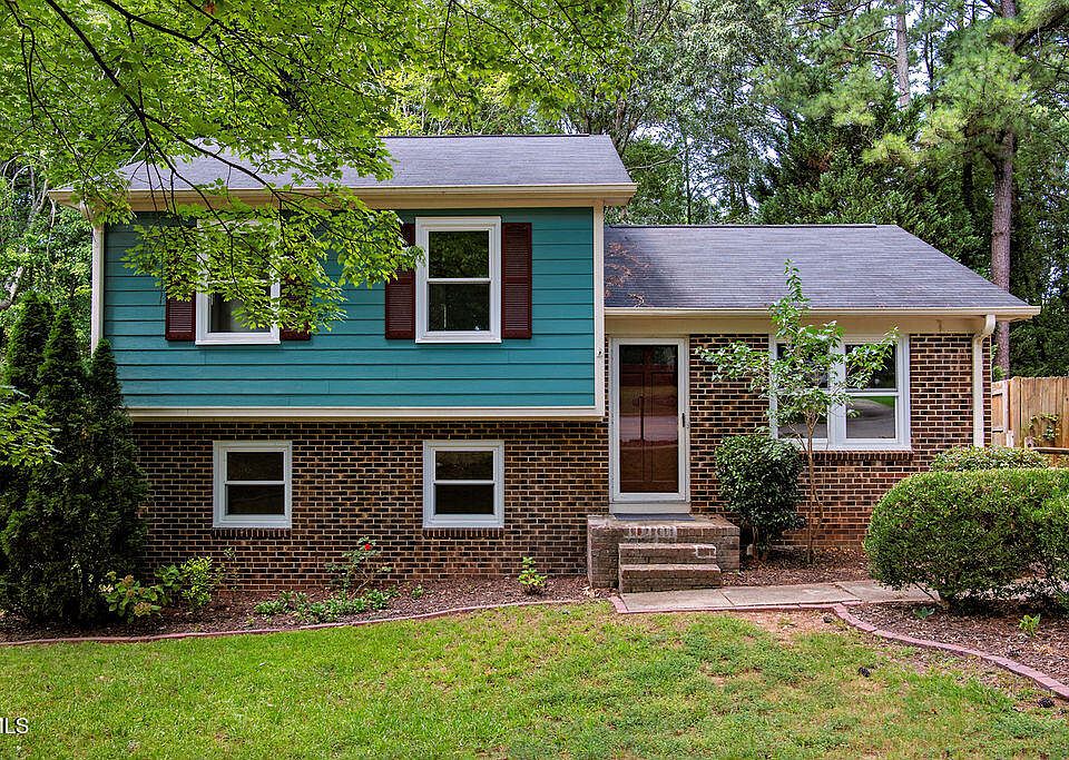 1st image of 7713 Longstreet Dr