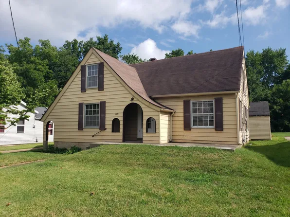 552 W Jackson Street, Marshfield, MO 65706