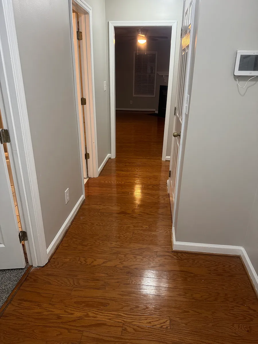 Building Photo - 333 Waterdown Dr #7