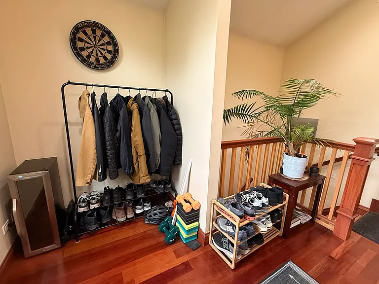 2847 N Sacramento Ave #2 — Photo 6