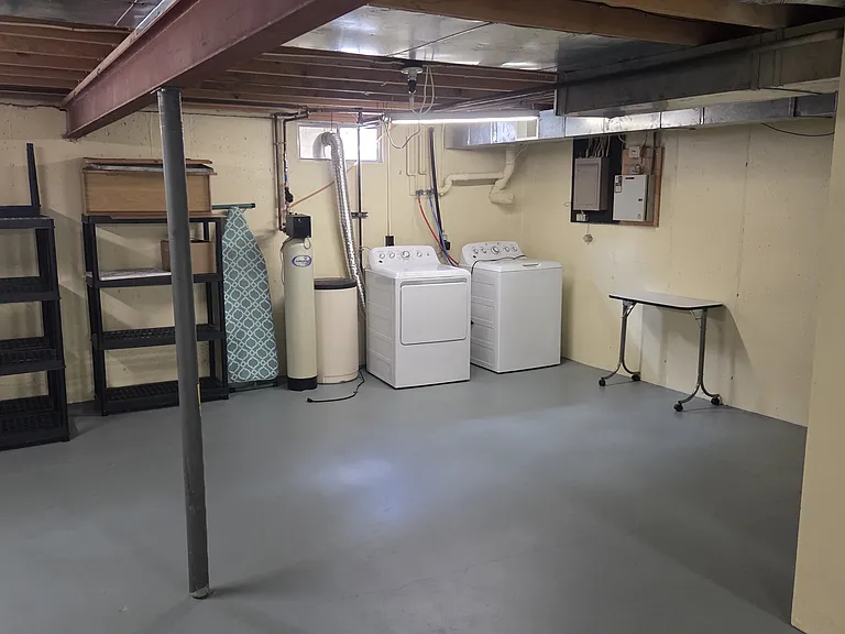 6590 Misty Ln — Photo 22