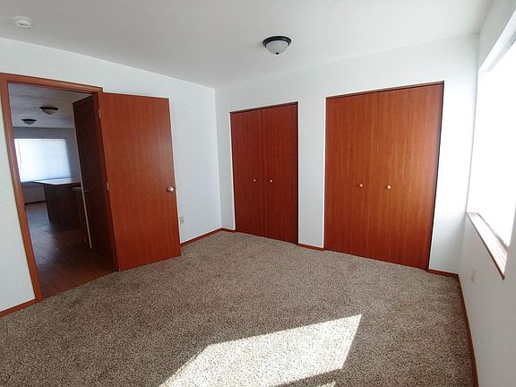 2nd image of 903 11th St E Unit H3