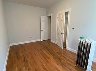 35-28 34th St #2B, Astoria, NY 11106